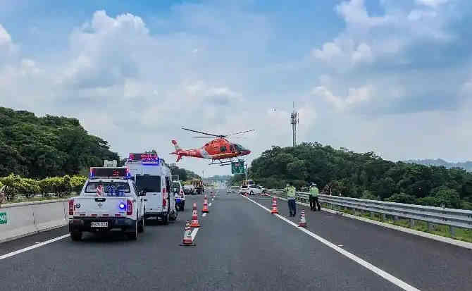 景泰高速公路汽车救援案例